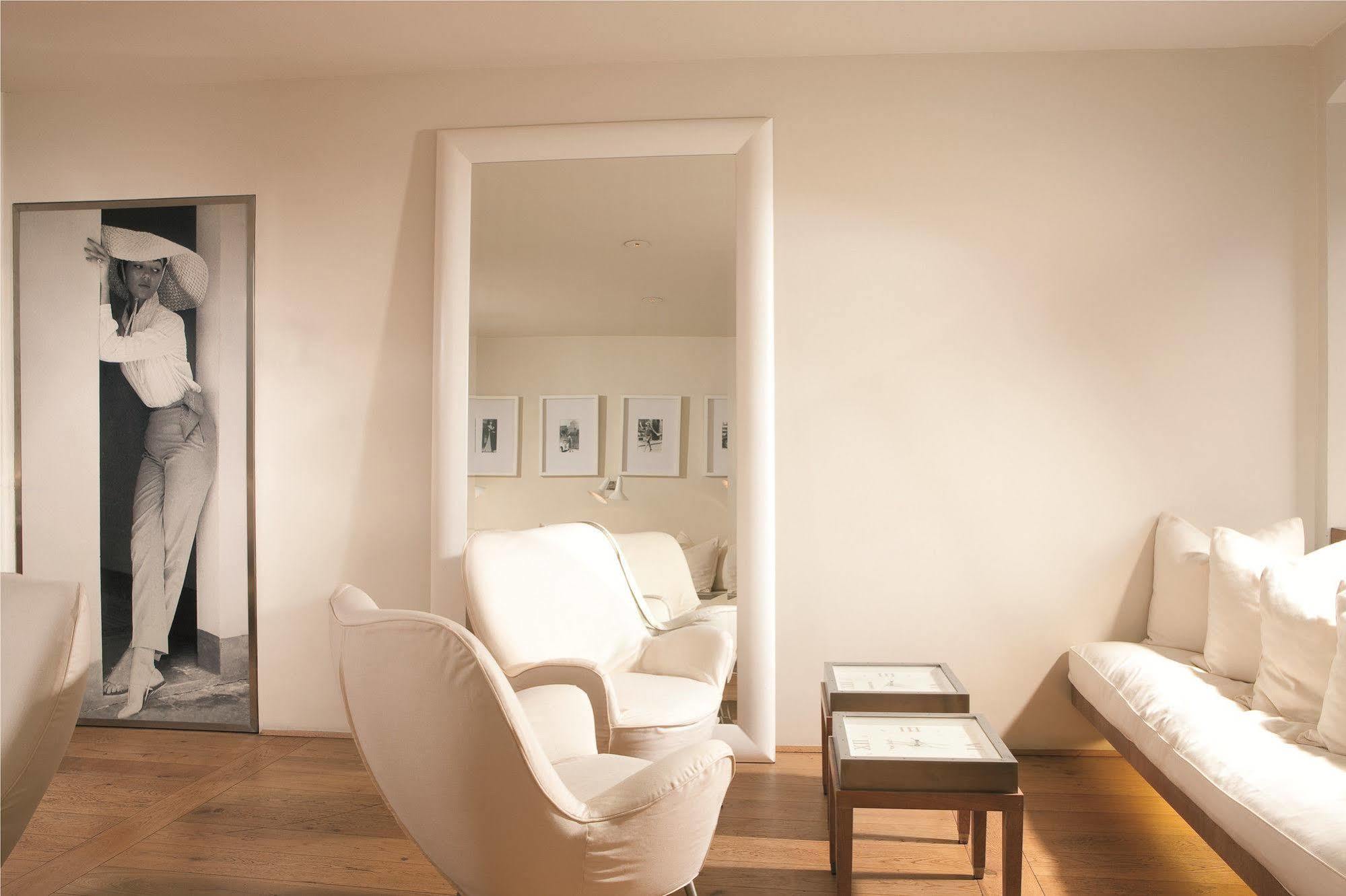 Hotel Continentale - Lungarno Collection Florence Phòng bức ảnh